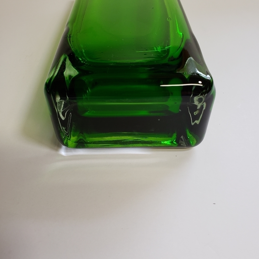 Vintage LSA International Handmade & Mouthblown Tall Green Rectangle Glass Vase - Picture 6 of 10